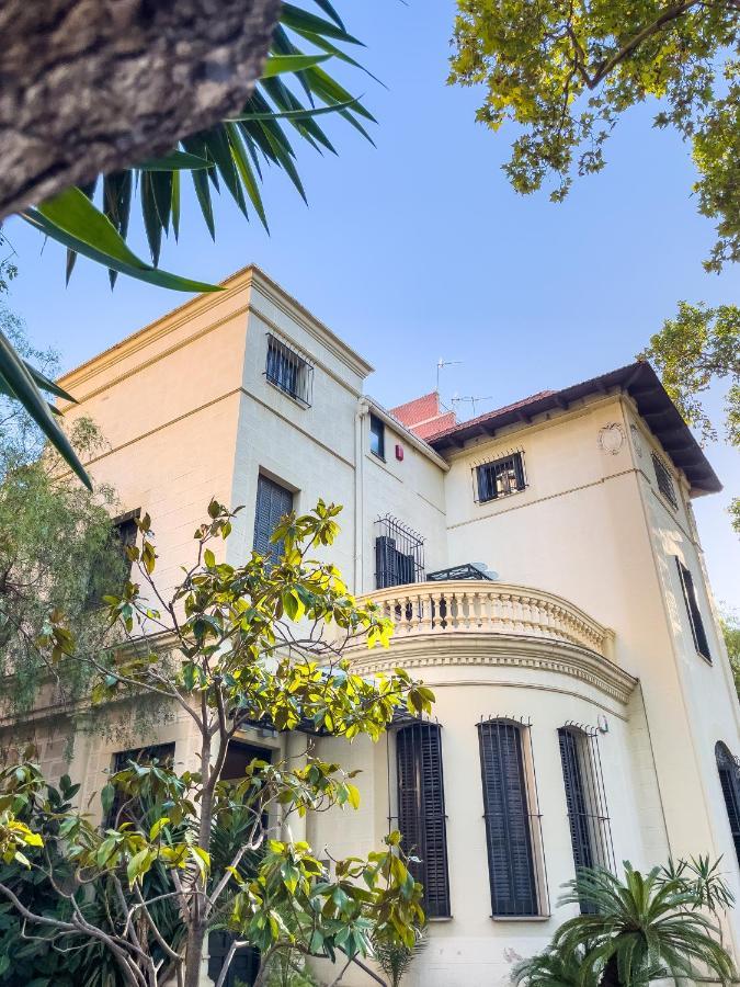 Апартаменти Leevin Student Барселона Екстер'єр фото